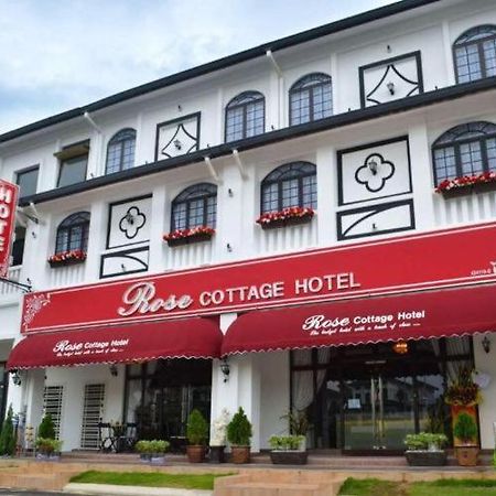 Rose Cottage Hotel Eco Botanic Nusajaya  Luaran gambar